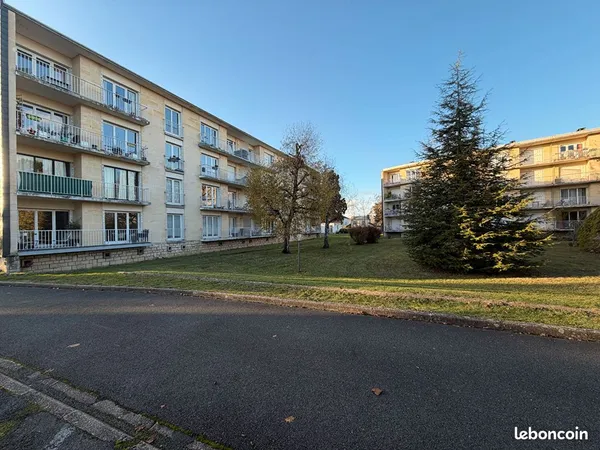 Appartement 4 pièces 83 m² 