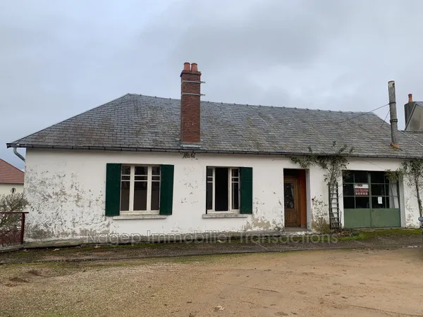 Maison avec grand atelier 