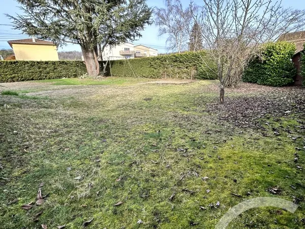 Terrain 550 m² 