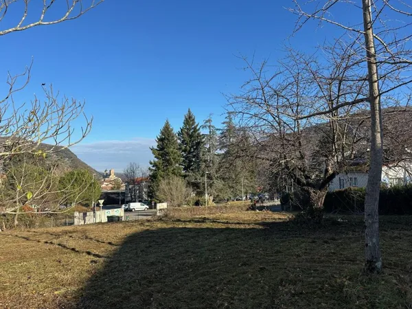 Terrain en individuel 1616 m² 