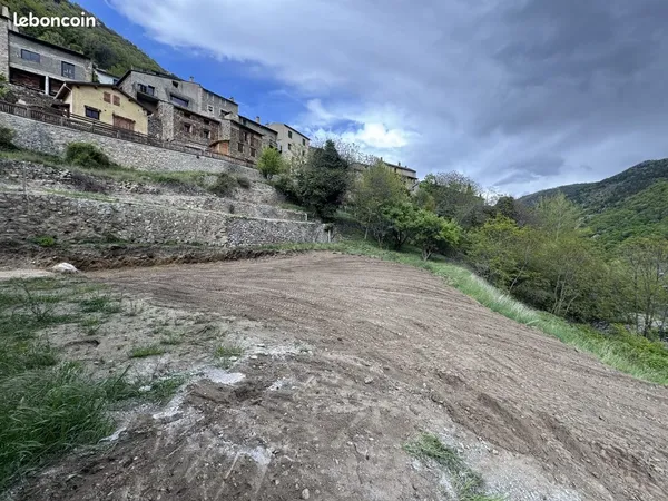 Terrain 1010 m² Fontpédrouse 