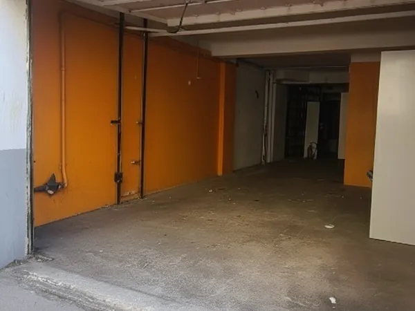 LOCAL COMMERCIAL RUE MARENGO PROCHE CASTELLANE 
