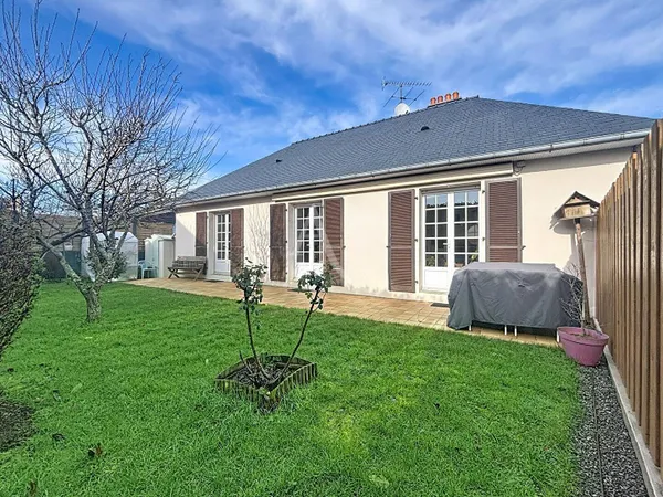 Maison de plain-pied 5 pièces 101 m² 