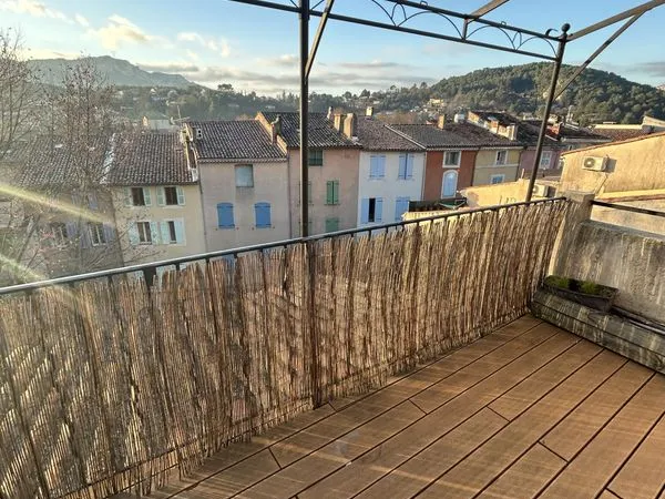 Appartement 3 pièces 74 m² 