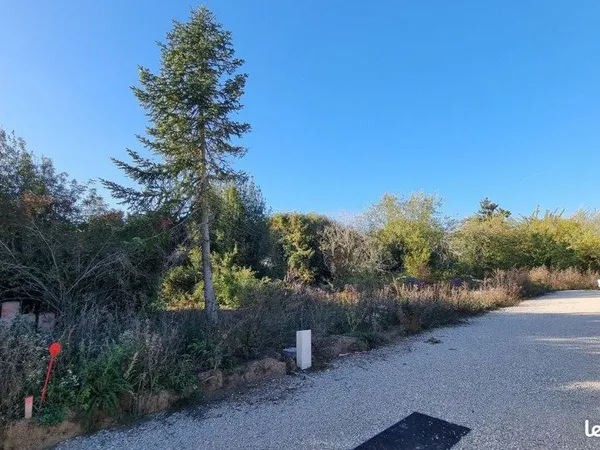 Terrain 345 m² 