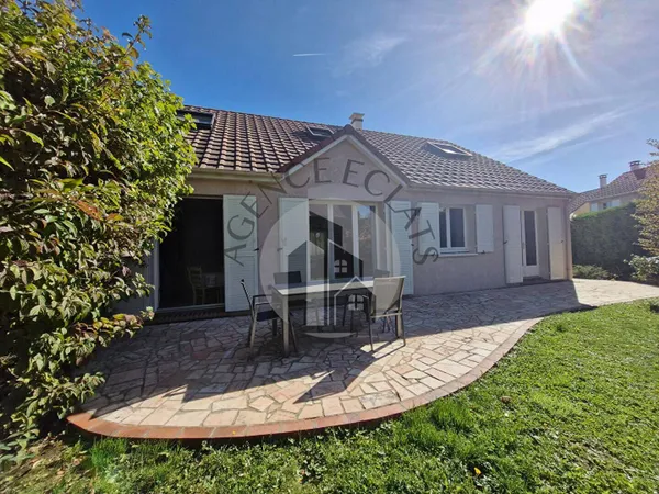 Maison 7 pièces 136 m² 