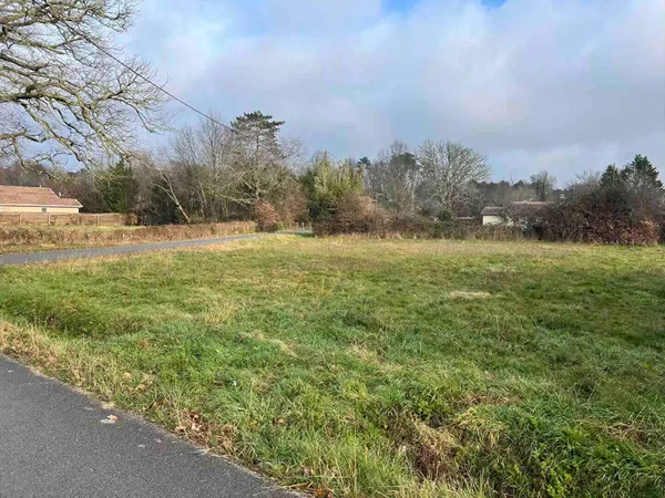 Terrain 799 m² 