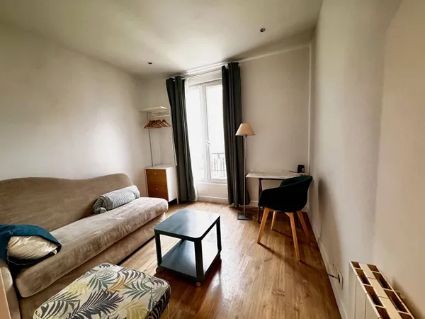 Appartement 1 pièce 15 m² 