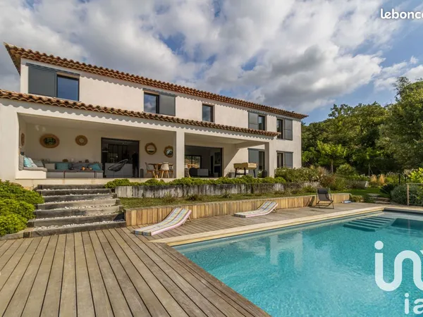 Maison 6 pièces 200 m² 