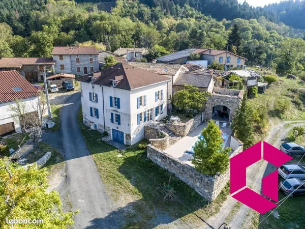 Chambre d'hôtes 14 pièces 306 m² 