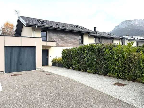 Maison 6 pièces 88 m² 
