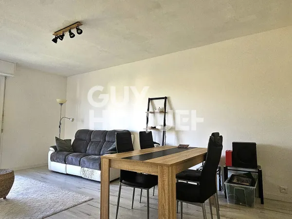 APPARTEMENT À LOUER DE 2 PIÈCES DE 52,30 M² 