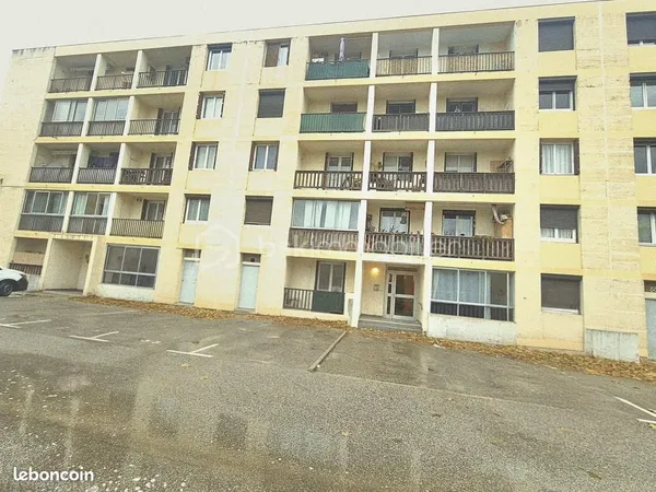 Appartement 3 pièces 53 m² 