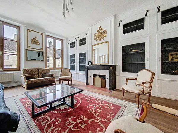Appartement 3 pièces 102 m² 