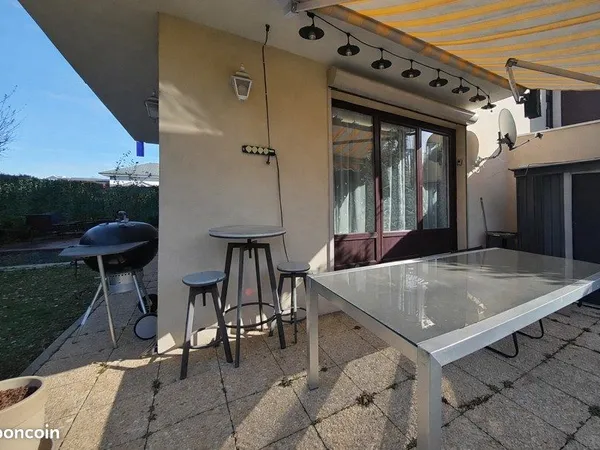 Appartement 4 pièces 77 m² 