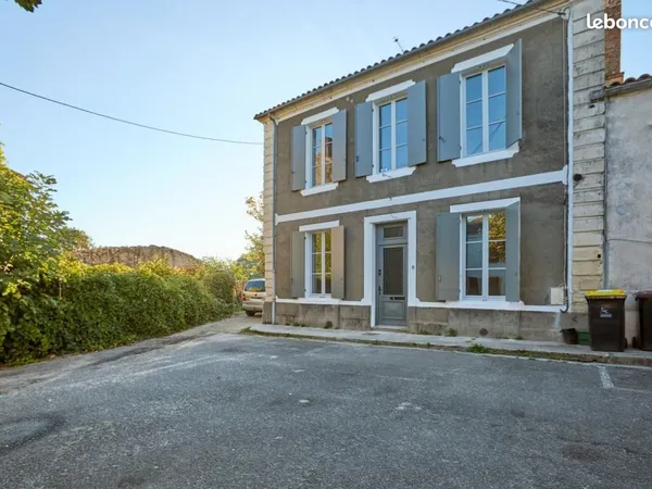 Maison de ville 6 pièces 73 m² 