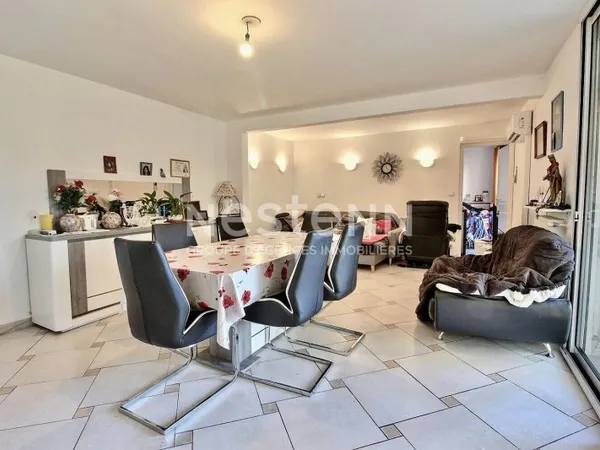 Marignane Appartement 4 pièces 90 m2 en RDC