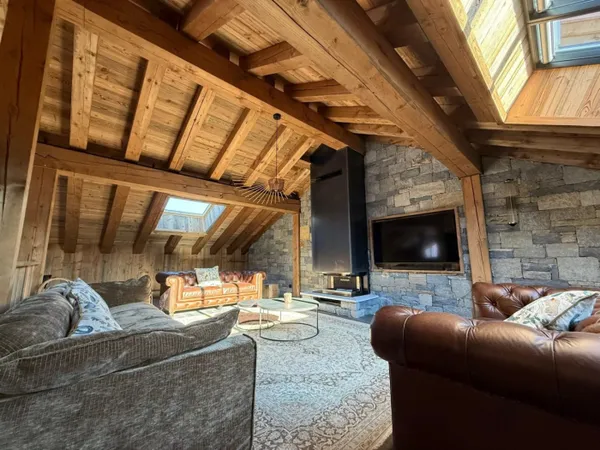 Chalet neuf à proximité de Méribel centre 