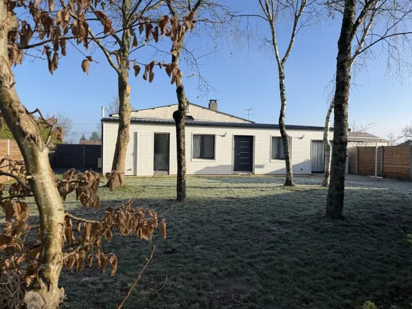 Maison de plain-pied 4 pièces 104 m² 