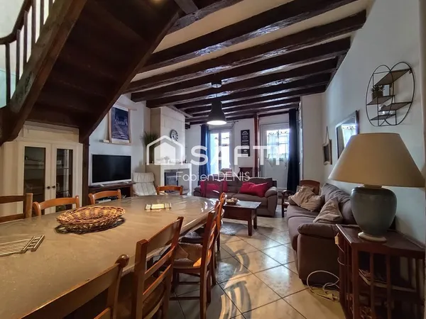 Maison 6 pièces 111 m² 