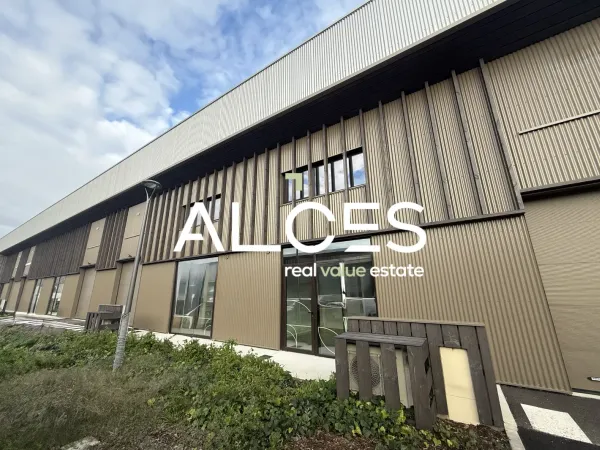 À LOUER LOCAUX ACTIVITES NEUFS À MERIGNAC 