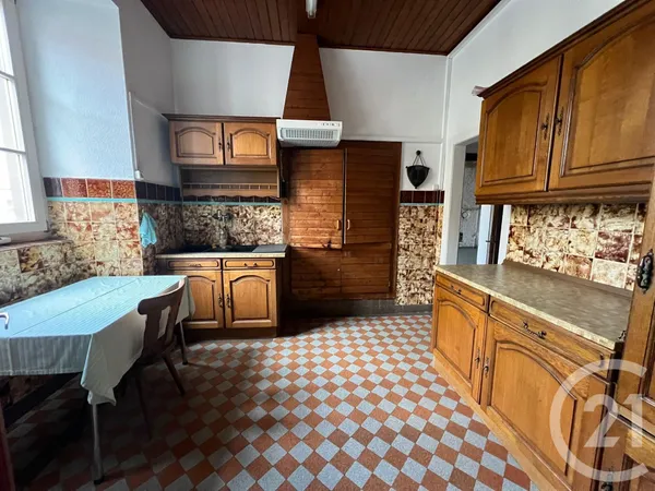 Appartement 8 pièces 162 m² 