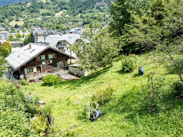 BARNES SAINT-GERVAIS - CHALET TRADITIONNEL A RENOVER - PROCHE TO 