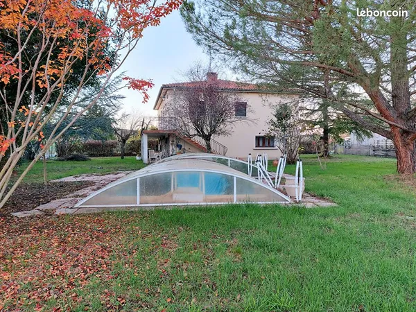 Maison 7 pièces 200 m² 