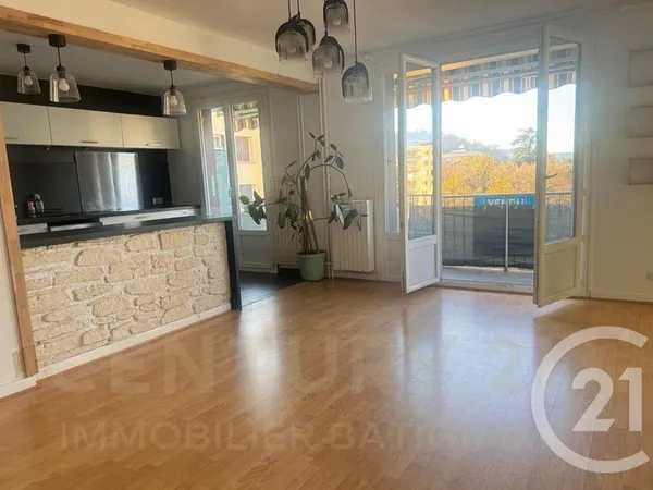 Appartement 4 pièces 92 m² 
