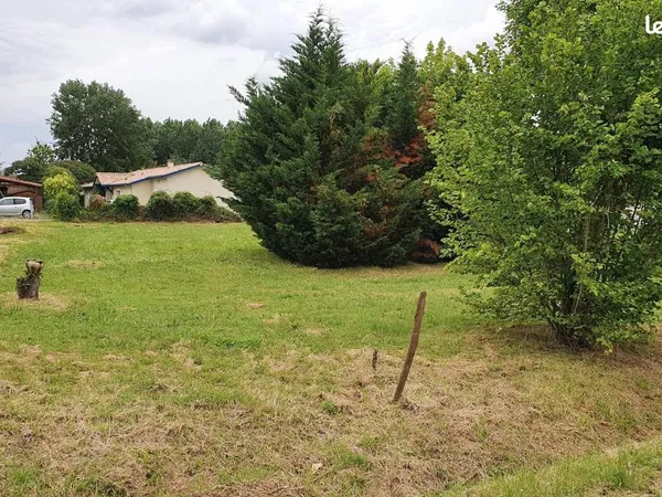 Terrain 431 m² Vayres 