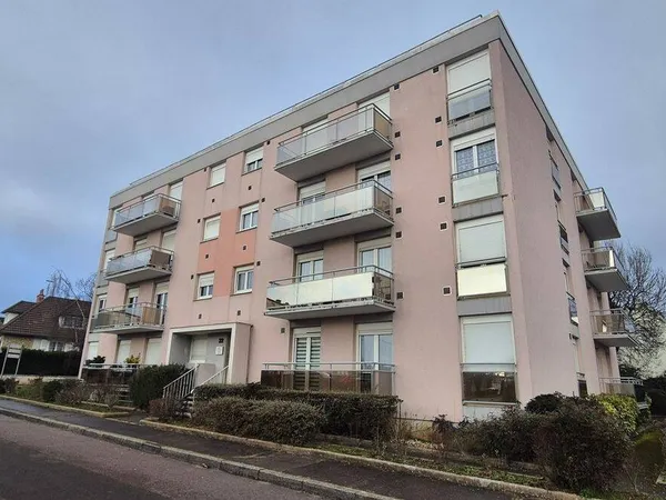 Appartement 4 pièces 81 m² 