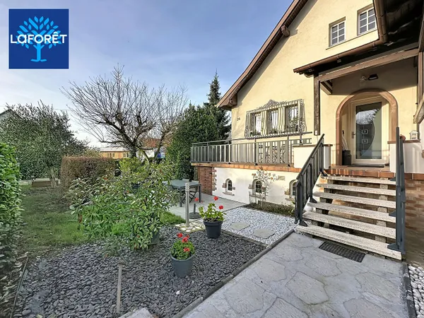 Maison 7 pièces 188 m² 
