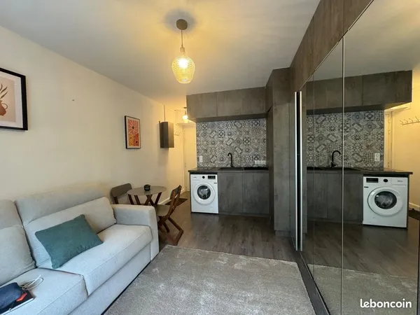 STUDIO 1 pièce 15m² 