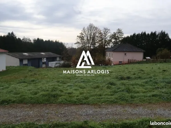Terrain 1 030 m² Boisseuil 