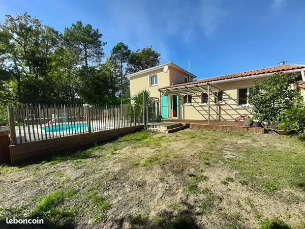 Maison 6 pièces 158 m² 