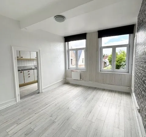 Studio 1 pièce 28 m² 