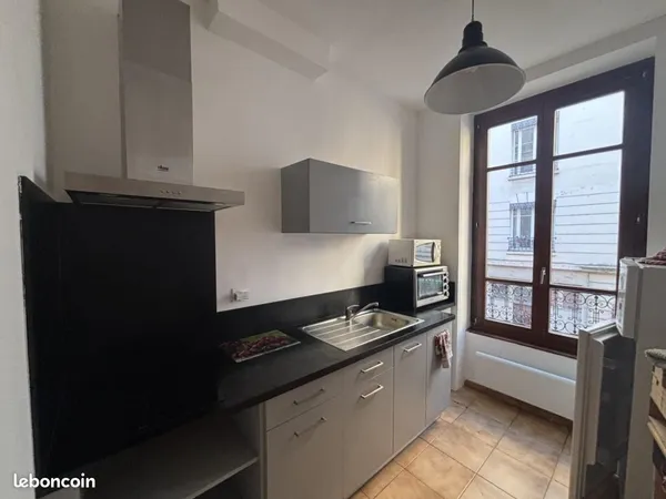 Appartement 1 pièce 30 m² 