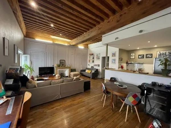 Appartement 2 pièces 75 m² 