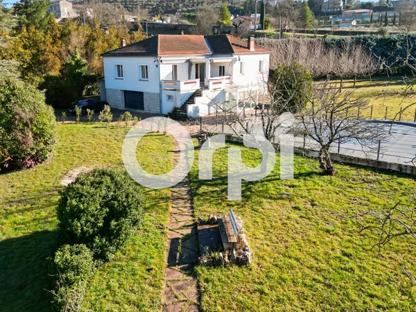 Maison 6 pièces 135 m² 