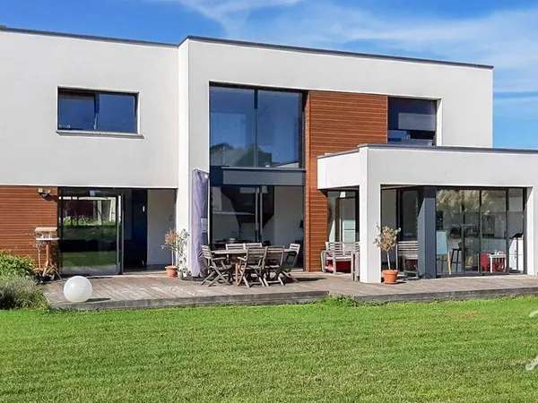 Maison 7 pièces 165 m² 