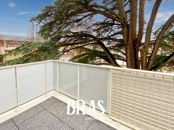 Appartement 1 pièce 33 m² 