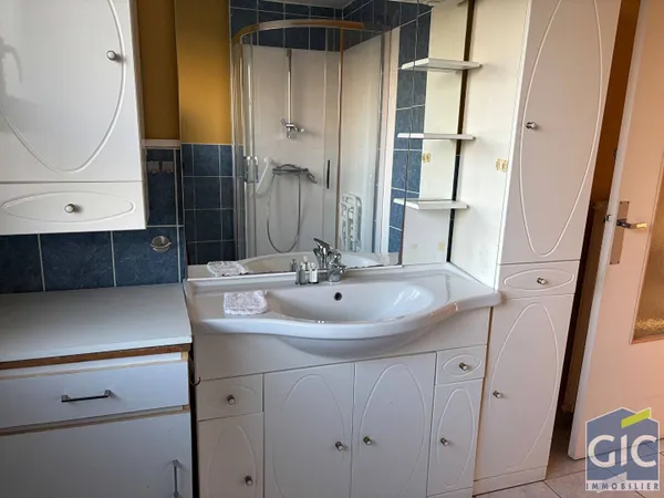 Appartement 4 pièces 80 m² 
