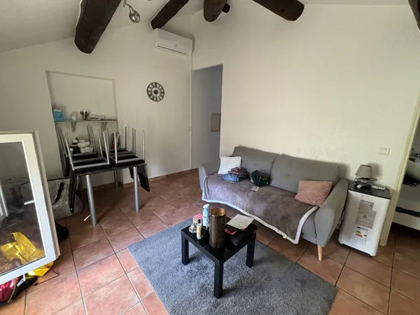 2 Pièces Etage 