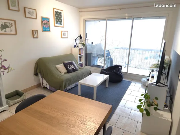 Appartement T3 lumineux 