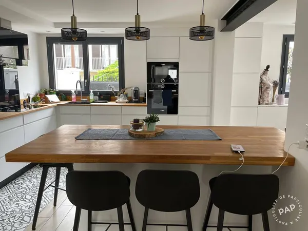 Maison 7 pièces 141 m² 