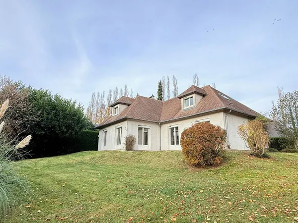 Maison 6 pièces 160 m² 