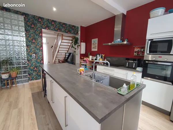 Maison 3 pièces 94 m² 