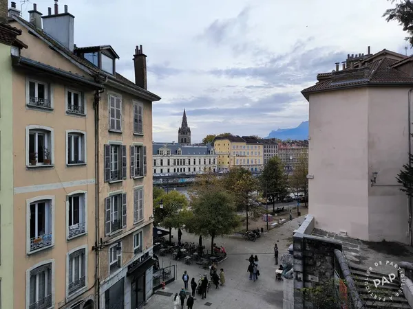 Appartement 2 pièces 65 m² 