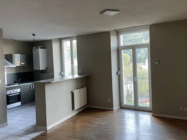 Appartement 3 pièces 77 m² 