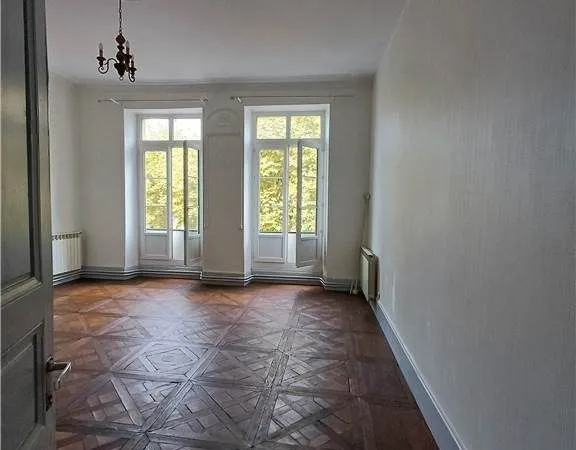 Appartement 1 pièce 49 m² 